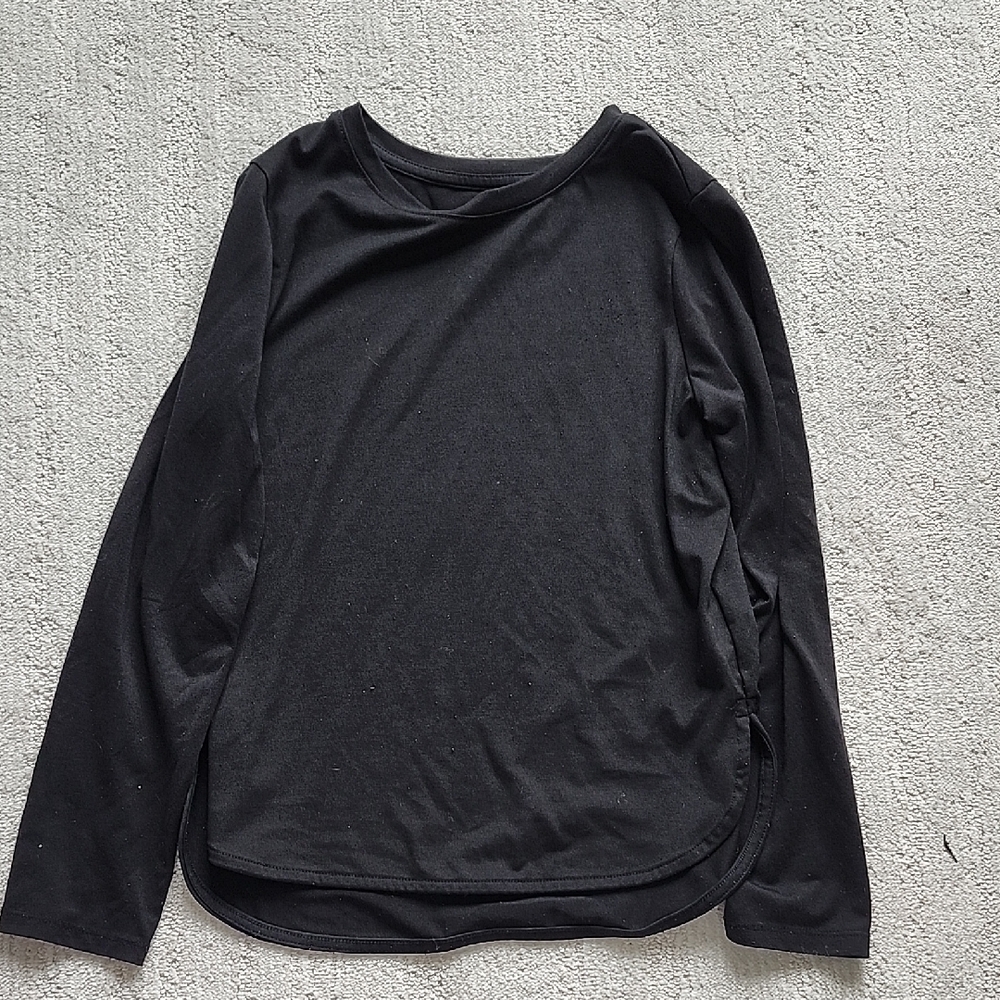 Athletic Works Black Long Sleeve Shirt
